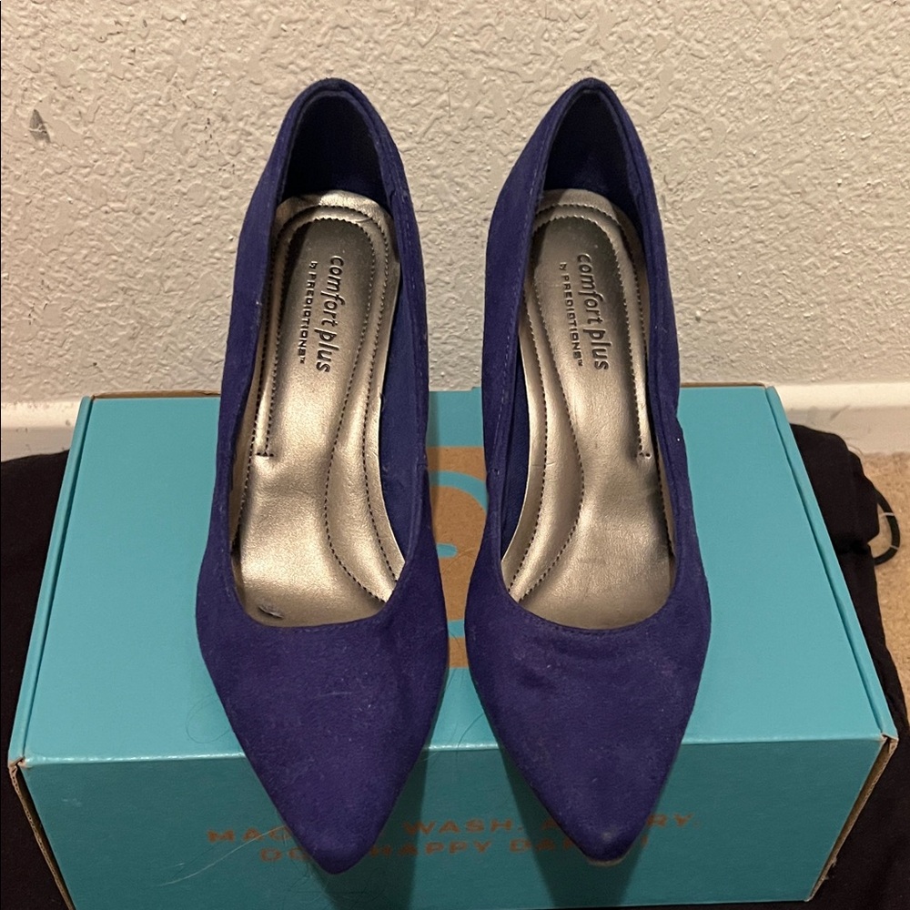 Comfort Plus by Predictions Women's Vibrant dark blue Heels